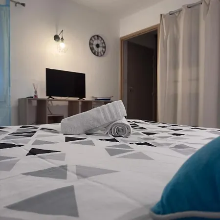 Apartment Dauphin - Kiwi Aytre